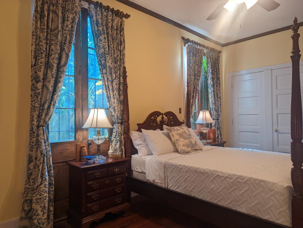 Villas De Frenchmen New Orleans Esterno foto